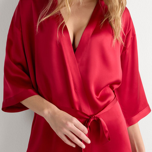 Bộ đồ ngủ lụa tơ tằm nữ may đo, in họa tiết 22MM, có logo phía trước - Product Image 3