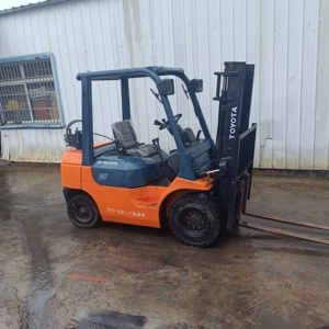 Used Toyota FG25 2.5T <b>Forklift</b> Truck Hydraulic LP Gas Engine 2.5-3 Ton 4300KG - Product Image 3