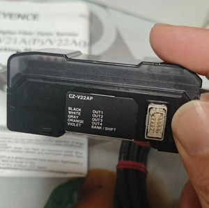 Unité d'extension d'amplificateur CZ-V22AP, série CZ-V20, unité d'extension de capteur numérique à fibre optique RGB, PNP - Product Image 4