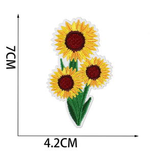 Iron on Small Daisy <strong>Sunflowers</strong> Flower <strong>Embroidered</strong> Patch for Shoes Hats Clothing Jeans Bags Decoration Garment Embroidery Patches - Product Image 6
