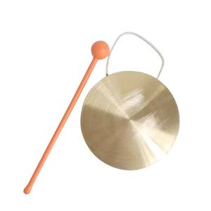 Une paire de gongs et de tambours pour adultes en cuivre, une paire de cymbales en cuivre, accessoires de scène pour skits comiques en trois parties pour étudiants, petite taille - Product Image 3