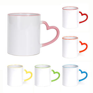 Logotipo personalizado 11oz Sublimación Tazas en blanco Color interior rosa con mango de corazón Cerámica moderna Personalidad DIY Imagen <span class=keywords><strong>Taza</strong></span> colorida - Product Image 2
