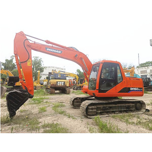 Excavatrice hydraulique d'occasion Doosan DH150LC-7, poids en marche 15 tonnes, poids de la machine 14000 kg, moteur Doosan, engrenages à faible entretien - Product Image 4
