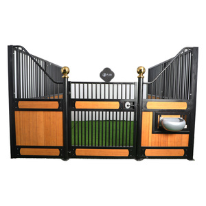 Équipement d'écurie <span class=keywords><strong>pour</strong></span> <span class=keywords><strong>chevaux</strong></span> d'<span class=keywords><strong>occasion</strong></span> et nouvelle construction d'écuries avec abris et draps <span class=keywords><strong>pour</strong></span> <span class=keywords><strong>chevaux</strong></span> - Product Image 3