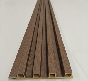 Panel de pared de rejilla para decoración de interiores con diseño de grano de madera 3D y revestimiento de Panel de pared estriado WPC compuesto de plástico y madera - Product Image 3