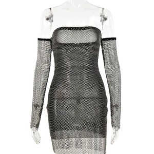 Vestido Corto Ajustado con Pedrería y Hombros Descubiertos, Vestido de Noche Translúcido, Moda Femenina - Product Image 5