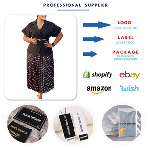 Ensemble jupe d'été tendance D620 pour femme : haut à col tailleur et manches courtes avec jupe plissée à pois – Tenues africaines pour femme - Product Image 3