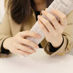 <span class=keywords><strong>Anillo</strong></span> de <span class=keywords><strong>dedo</strong></span> sencillo de 1,3mm de ancho para <span class=keywords><strong>mujer</strong></span>, joyería con corte de diamante, círculo fino, nudillo pequeño - Product Image 4