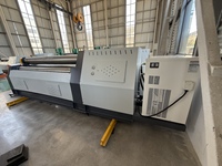 Machine à cintrer les plaques à quatre rouleaux W12-10X2500, adaptée aux applications de cintrage de cylindres en acier de grande taille