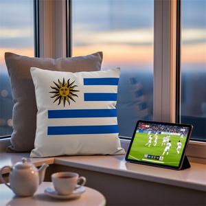 Housse de coussin en faux lin de 45x45 cm, sur mesure, en gros, de qualité supérieure, OEM, directement de l'usine, pour la Coupe du monde de football, tendance, populaire - Product Image 1