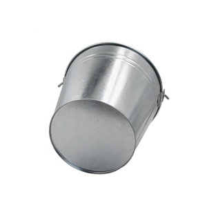 Balde de Metal Galvanizado de 12L com Cabo Reforçado, Resistente à Ferrugem, Balde para Água e Armazenamento, Balde de Ferro Galvanizado de Alta Resistência - Product Image 4