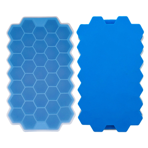 Bac à glaçons pliable en silicone peu encombrant avec couvercle pour voyage et <span class=keywords><strong>petit</strong></span> congélateur - Product Image 3