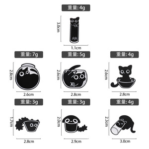 Nuovo Stile Spilla in Metallo con Design Animale Gattino Nero Cartone Animato Carino Nascondino, Fibbia Decorativa Semplice per Sciarpa, Distintivo Divertente - Product Image 6