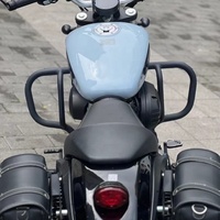 Asiento de Motocicleta Jinjila Curiser de 300cc Modificado Retro con Esquema de Color Rojo Rosa Usado, con Velocidad Máxima de Más de 80 km/h para Mayor Comodidad