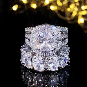 Anello ovale geometrico quadrato per donna, anello da dito alla moda con fascia intera scintillante, gioielli eleganti per tutti i giorni - Product Image 6