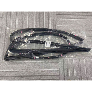 Moulures de garniture en caoutchouc pour portières avant et arrière (4 <span class=keywords><strong>portes</strong></span>) pour <span class=keywords><strong>Toyota</strong></span> <span class=keywords><strong>Land</strong></span> <span class=keywords><strong>Cruiser</strong></span> LC70 67861-60020 67862-60020 67871-60030 67872-60030 - Product Image 3