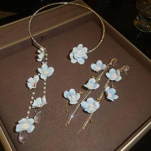 <span class=keywords><strong>2025</strong></span> Zomer Hete Verkoop Elegantie Diamantstof Bloem Kwastje Parelketting En Oorbellen Set Zoete Kraag Ketting Fijne Sieraden Sets - Product Image 6