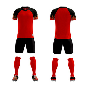 Maillots de football imprimés personnalisés à haute élasticité, respirants, à manches courtes, confortables pour l'été, adaptés aux longues séances d'exercice sportif - Product Image 2
