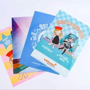 Dossier A4 en forme de L, personnalisé en usine, en PP durable, écologique et de haute qualité, pour étudiants, motif dessin animé - Product Image 1