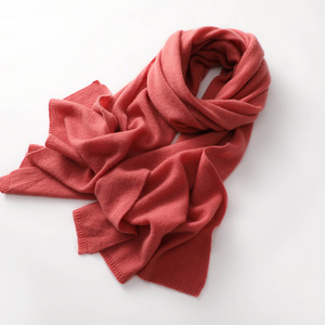 Écharpe en laine de cachemire mélangée tricotée pour femmes, écharpe longue et chaude pour l'hiver, écharpe unie, fabrication OEM personnalisée, usine de cachemire de <span class=keywords><strong>Mongolie</strong></span> intérieure - Product Image 6