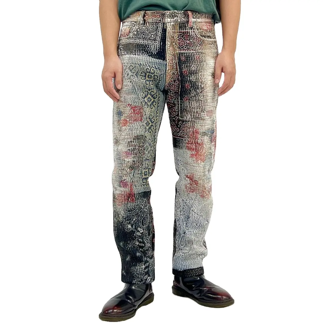 Pantaloni di Jeans da uomo con motivo personalizzato con motivo personalizzato di fabbrica impilati svasati in Jeans personalizzati ricamati su tutti i pantaloni di Jeans da uomo