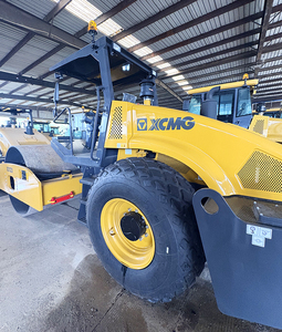 XCMG Équipement routier officiel XS123 Rouleau vibrant d'asphalte d'<span class=keywords><strong>occasion</strong></span> de 12 tonnes à vendre - Product Image 3