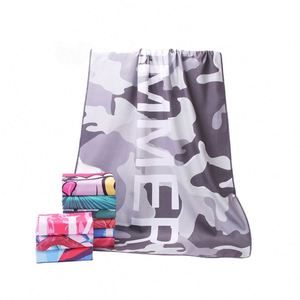 Toalla de Playa de Doble Cara de Secado Rápido Personalizada, Toalla Cuadrada Absorbente de Doble Cara con Patrón Geométrico para Yoga, Deportes y Nadadores - Product Image 1