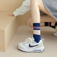 Nouvelles chaussettes femme automne/hiver style coréen, tendance, mi-mollet, décontractées, color-block, style européen, à double aiguille