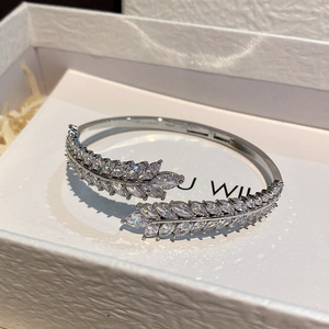 Pulsera Espiga de Trigo de Oro 18K y Plata con Diamantes para Fiesta de Mujer - Product Image 3