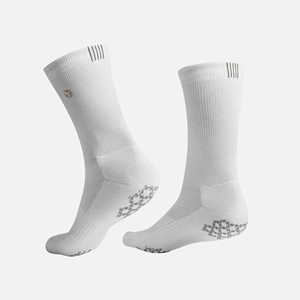 [HYVLE] Chaussettes antidérapantes WE-STIM (blanches) pour yoga, course à pied, mi-mollet, avec grip, confortables, fitness, marque coréenne, tennis - Product Image 3