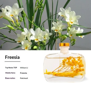 Diffuseur de parfum en verre avec fleurs séchées, diffuseur de senteur longue durée pour hôtel, chambre et décoration intérieure - Product Image 2
