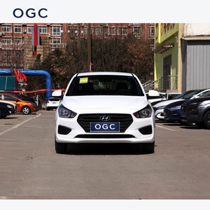 Voiture d'occasion 2020 <span class=keywords><strong>Hyundai</strong></span> <span class=keywords><strong>Accent</strong></span> Verna LHD 5 places 1.4L AT Vente en gros Offre Spéciale Ghana Togo Bénin Côte d'Ivoire Fournisseur Chine - Product Image 2