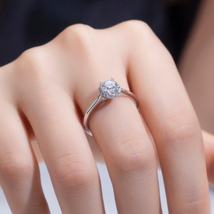 Bague de fiançailles en diamant véritable 18 carats, forme ronde, halo, bague de fiançailles en diamant de laboratoire, solitaire - Product Image 5