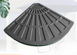 Base en résine décalée pour <span class=keywords><strong>parasol</strong></span> de jardin, avec support en fer forgé pour hôtel - Product Image 3