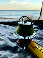 Nouvelle conception de bouilloire pliable en silicone pour l'extérieur avec alliage d'aluminium, capacité de 1 à 2 L, théière portable pour le camping et les voyages