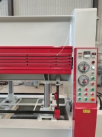 Offre Spéciale d'autres machines à bois presse hydraulique à chaud pour portes ou panneaux à base de bois fabriqués en Chine avec CE