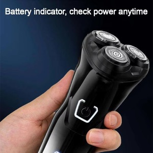 Afeitadora Eléctrica CITICITY Portátil Negra y Dorada, Rotatoria de Triple Cuchilla, IPX7 Impermeable, Recargable por USB, Totalmente Lavable, para Uso Corporal y Doméstico - Product Image 3