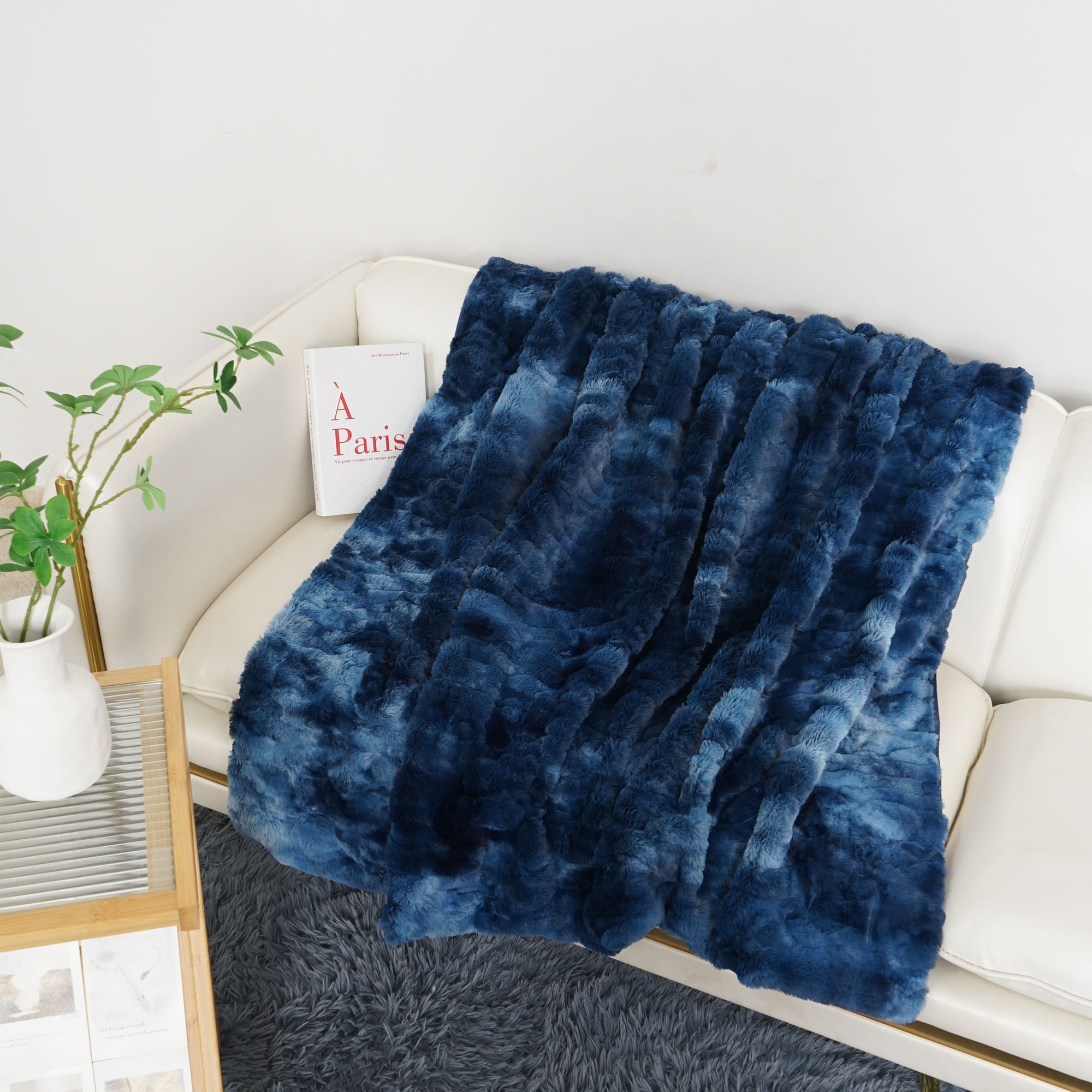 สีน้ำเงินเข้ม