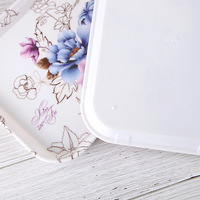 Plateau de service en mélamine écologique personnalisé en gros nouveau design ensembles durables de fleurs violettes pour hôtels événements-petit/moyen/grand