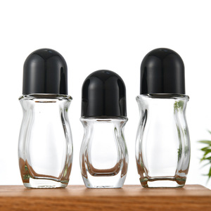 Wholesale Personal Care Empty Round Glass <b>Roller</b> Bottles Essential Oil 30ml 50ml <b>Large</b> Roll on Glass <b>Roller</b> Ball Perfume Bottles - Product Image 3