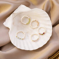 Modischer Verstellbarer Süßwasserperlen-Ring Schmuck Damen Handgefertigte Elastische Kristallperlen mit Perlenketten-Ringen Großhandel