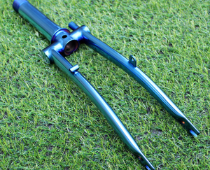 Fourche avant de vélo mini Ninghao en alliage de titane avec disque de type 135/112 et débattement de 80 mm pour vélos de route 16/20 pouces - Product Image 3
