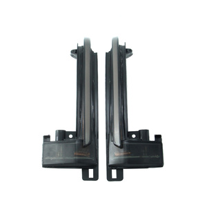 Autodragons Clignotants Séquentiels Dynamiques à LED pour Rétroviseurs Latéraux, Bande Indicatrice de Direction Fluide pour A3 S3 A4 S4 A5 S5 B8 Q3 - Product Image 1