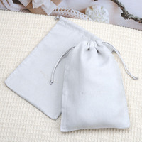 Haut de gamme Logo personnalisé imprimé velours Faux daim sac à cordon pour bijoux parfum cadeau poussière populaire velours Faux daim pochette