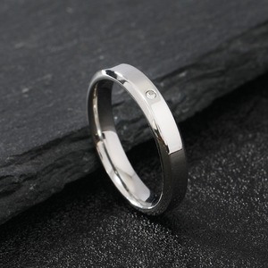 Nhẫn đôi mạ vàng 18K, thép không gỉ không đen, trang sức thời trang, zircon, kiểu dáng đơn giản, nhẵn bóng dành cho nữ và nam - Product Image 2