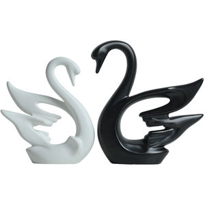 Vente en gros de figurines modernes de cygne en céramique <span class=keywords><strong>pour</strong></span> mariage Lot de 2 décorations d'intérieur blanches et noires <span class=keywords><strong>pour</strong></span> le salon, bonnes idées cadeaux - Product Image 4