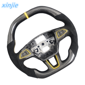 Volant en fibre de carbone personnalisé pour <span class=keywords><strong>Ford</strong></span> <span class=keywords><strong>Focus</strong></span> <span class=keywords><strong>MK3</strong></span> 2015 2016 <span class=keywords><strong>2017</strong></span> MK4 <span class=keywords><strong>ST</strong></span> RS Accessoires d'intérieur de voiture Volant - Product Image 3