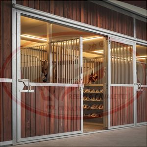 กล่องม้าทำจากไม้ไผ่สไตล์ยุโรปหรูหราพกพาได้มั่นคงสำหรับแข่งม้าและฟาร์มกลางแจ้ง - Product Image 3