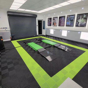 Dalles de sol de garage en plastique pour le detailing automobile, revêtement de sol en vinyle, dalles autocollantes, solides et résistantes, écologiques, de la meilleure qualité - Product Image 2