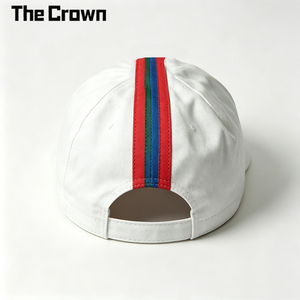 Casquette de cyclisme pliable à rayures tricolores avec logo personnalisé, visière courte et broderie latérale – Fabricant - Product Image 3